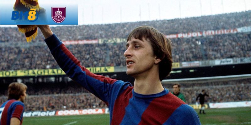 Johan Cruyff là một cầu thủ nổi tiếng đến từ Ba Lan